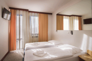 _MG_0381 (Small) _MG_0381 (Small)